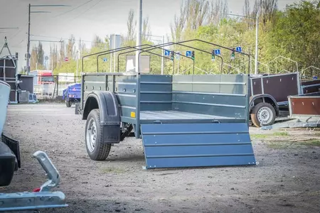 Одноосные бортовые прицепы Одноосные бортовые прицепы